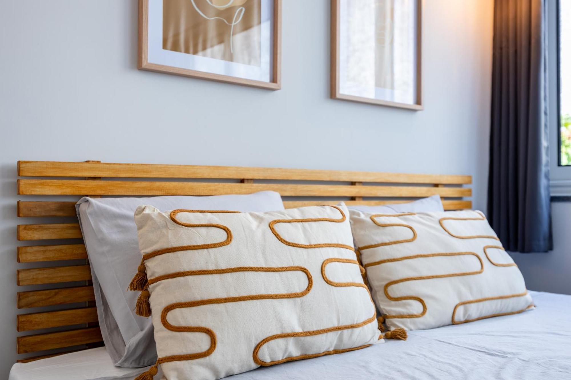 Angra Charming Suites By Seewest أنغرا دو إِراويزو المظهر الخارجي الصورة